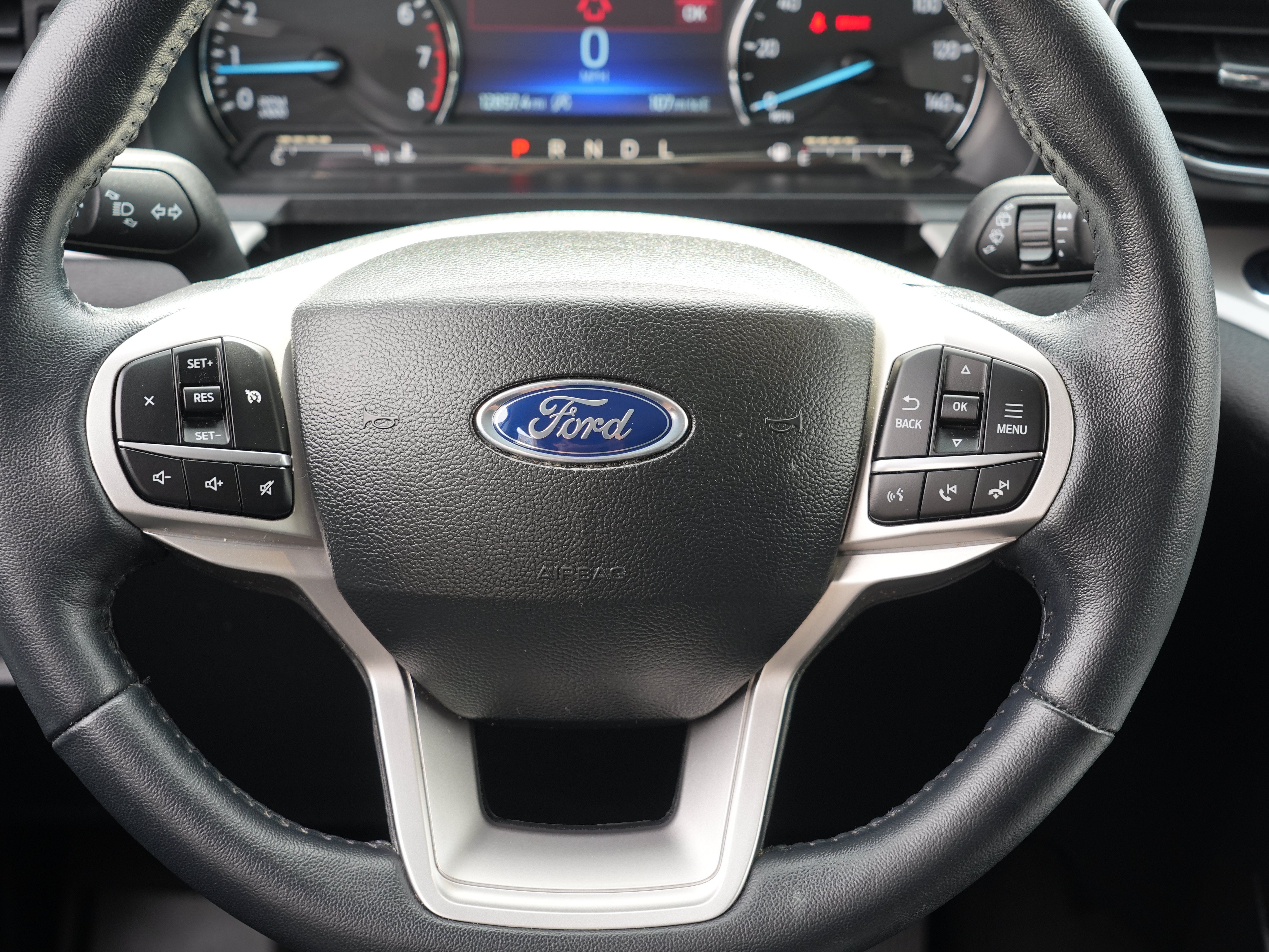 Used 2023 Ford Explorer XLT w/ Equipment Group 202A AWD/4WD image 25