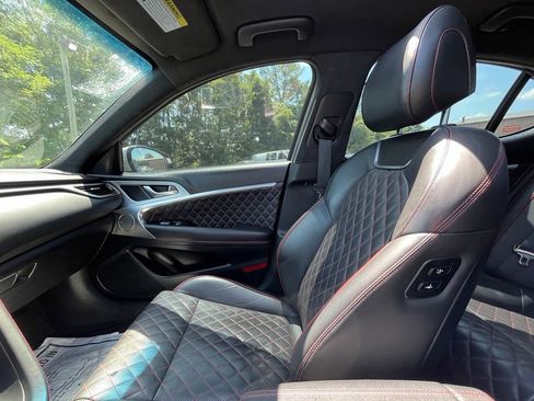 Used 2019 Genesis G70 3.3T Advanced w/ Sport Package RWD image 22
