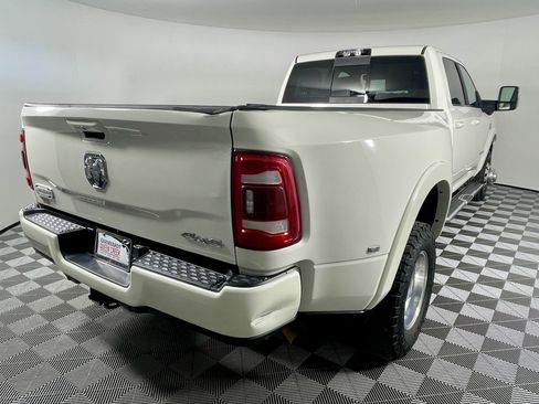 Used 2023 RAM 3500 Limited image 6