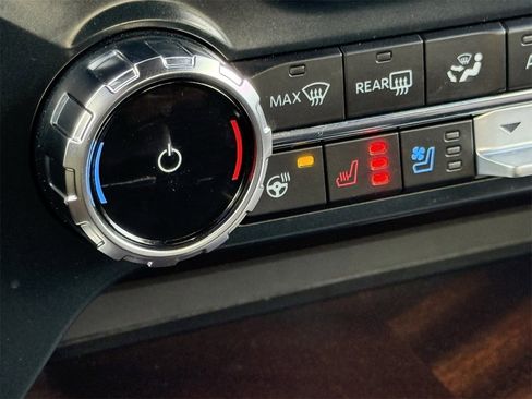 Certified 2025 Ford F150 King Ranch w/ FX4 Off-Road Package image 21