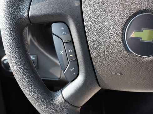 New 2025 Chevrolet Express 2500 w/ Driver Convenience Package RWD image 6