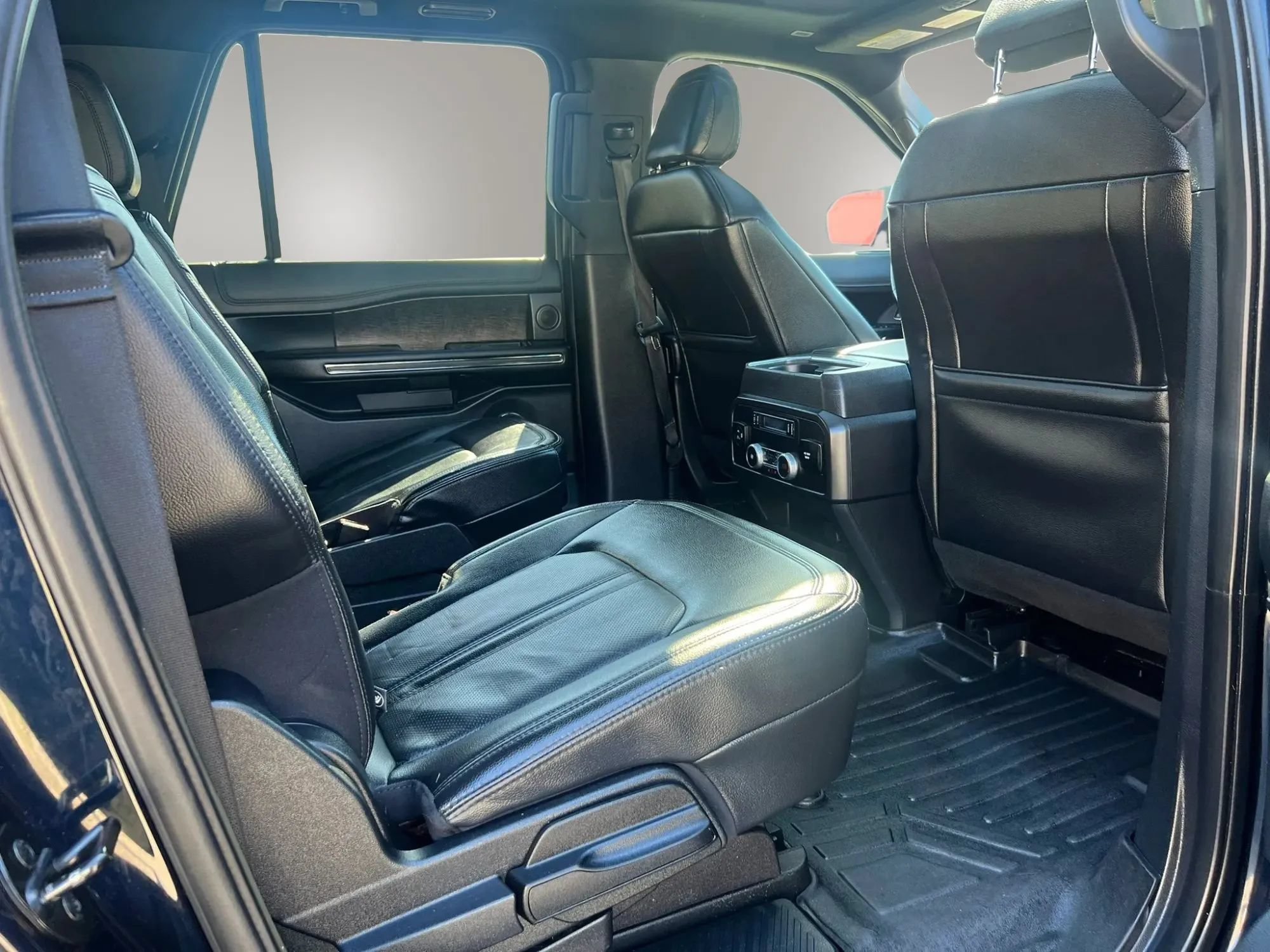 Used 2021 Ford Expedition Max Limited AWD/4WD image 31