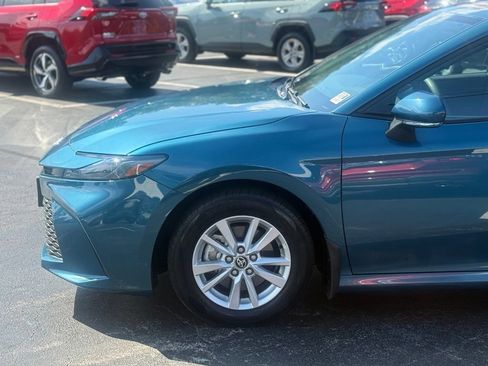Used 2025 Toyota Camry LE FWD image 2