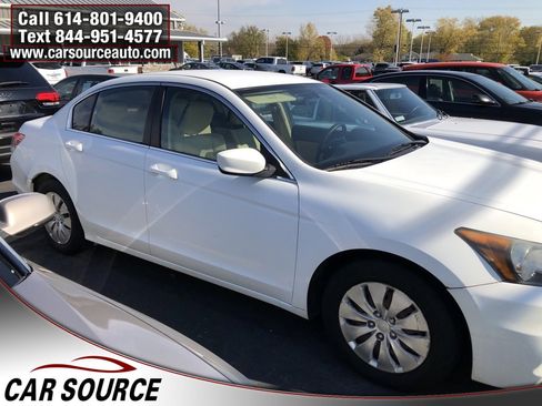 Used 2012 Honda Accord LX image 2