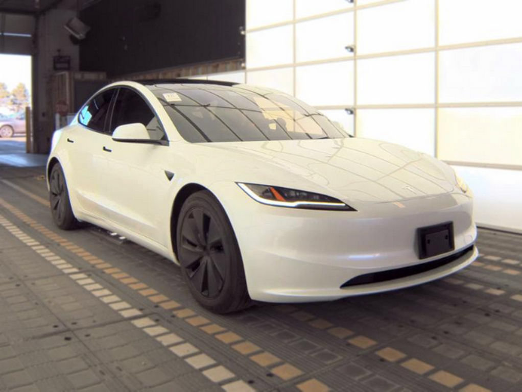 Used 2024 Tesla Model 3 Long Range AWD/4WD image 4