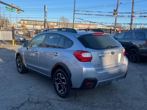Used 2016 Subaru Crosstrek 2.0i Premium w/ Moonroof Package AWD/4WD image 3