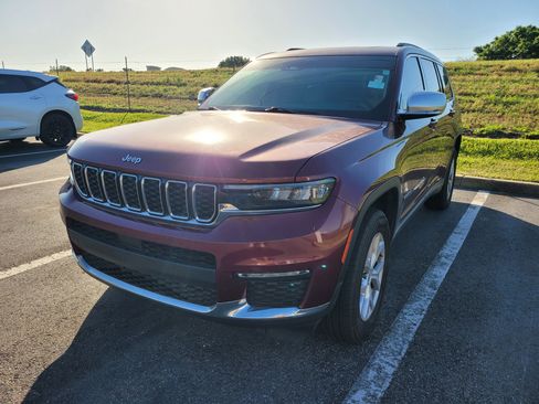 Used 2021 Jeep Grand Cherokee L Limited image 3
