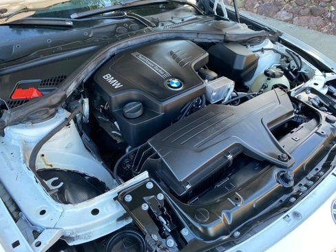 Used 2015 BMW 320i 4dr Sdn 320i RWD image 17