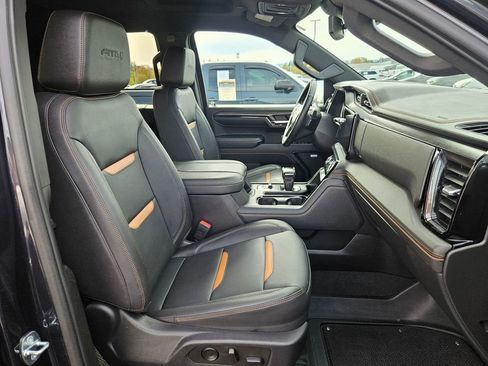 Used 2023 GMC Sierra 1500 AT4 AWD/4WD image 29