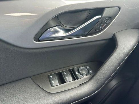 Certified 2023 Chevrolet Blazer LT w/ Convenience Package FWD image 52