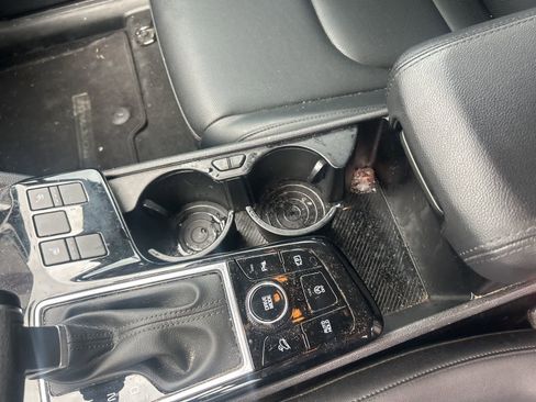 Certified 2024 Kia Sportage EX image 7