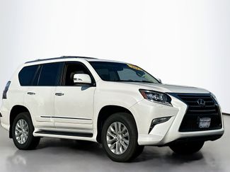 Used 2015 Lexus GX 460 image 1