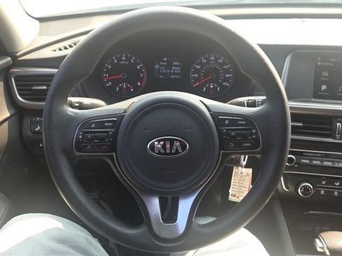 Used 2018 Kia Optima LX FWD image 34