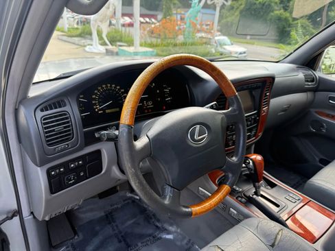 Used 2002 Lexus LX 470 LX 470 Sport Utility 4D image 26