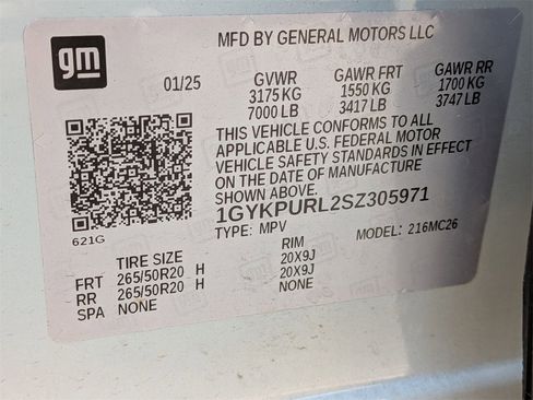 Used 2025 Cadillac Lyriq Sport image 28