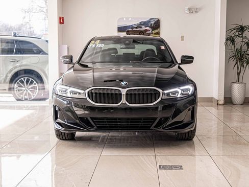 Used 2024 BMW 330i xDrive 330i xDrive w/ Premium Package image 2