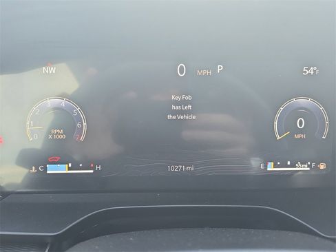 Used 2025 Jeep Grand Cherokee Laredo w/ Luxury Tech Group I image 19