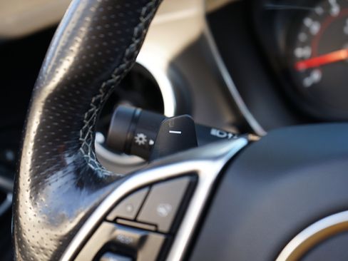 Used 2018 Chevrolet Camaro SS image 32