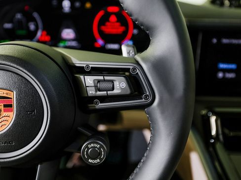 New 2026 Porsche Panamera 4 E-Hybrid AWD/4WD image 16