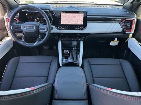New 2026 GMC Canyon AT4X w/ AT4X AEV Edition AWD/4WD image 21