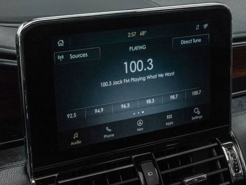 Used 2021 Lincoln Navigator Reserve w/ Luxury Package image 36