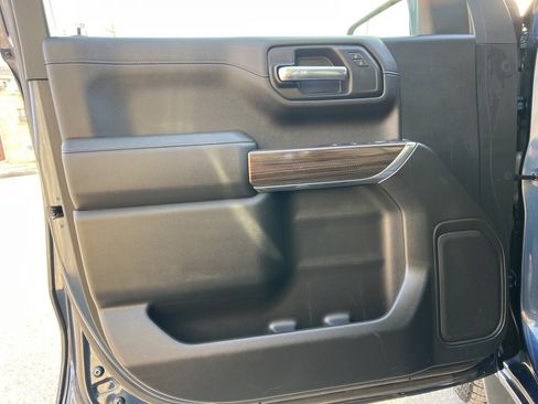 Used 2022 Chevrolet Silverado 1500 LT image 10