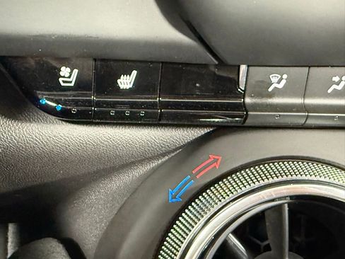 Used 2023 Chevrolet Camaro LT RWD image 30