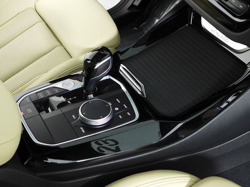 Certified 2023 BMW X3 sDrive30i w/ Convenience Package image 15