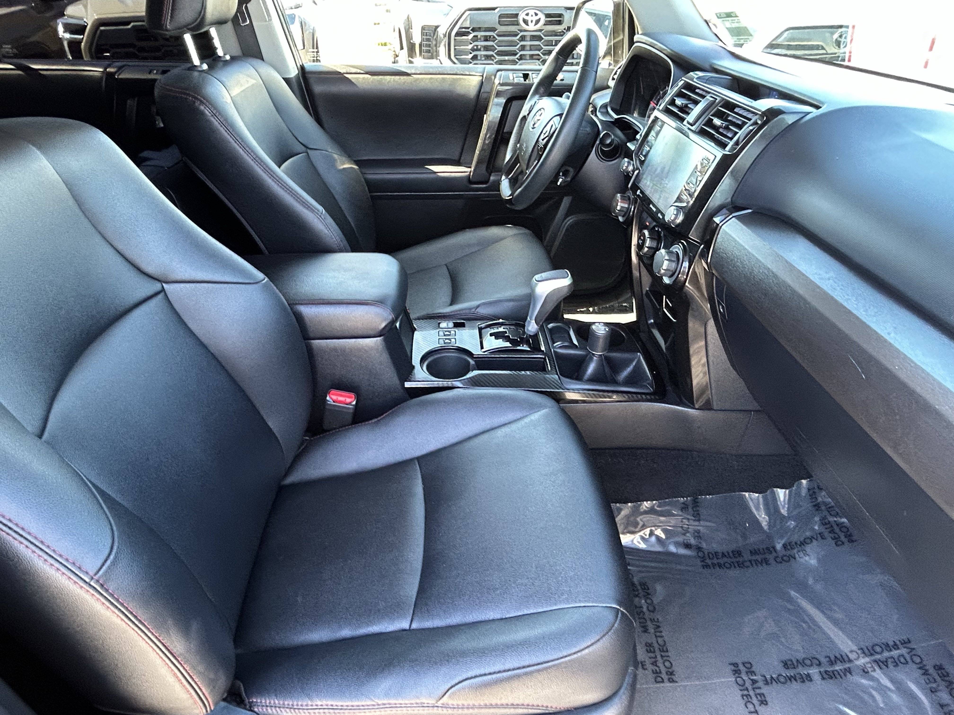 Certified 2021 Toyota 4Runner TRD Off-Road Premium AWD/4WD image 11