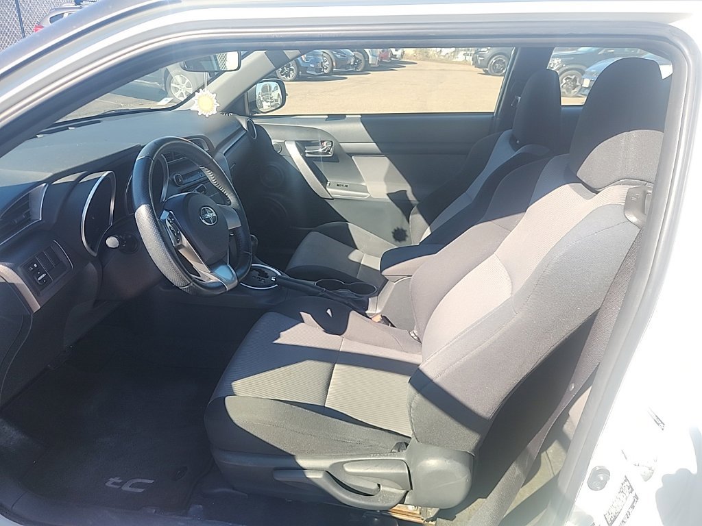Used 2016 Scion tC FWD image 18