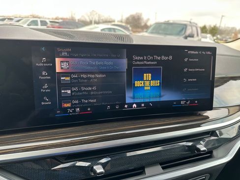 Used 2024 BMW X7 xDrive40i image 24