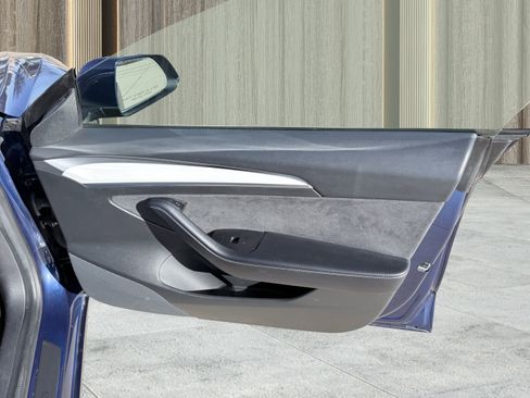 Used 2021 Tesla Model 3 Long Range image 38