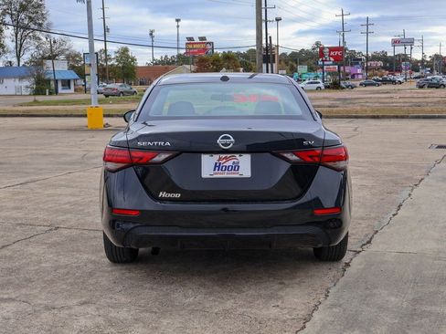 Used 2023 Nissan Sentra SV image 18
