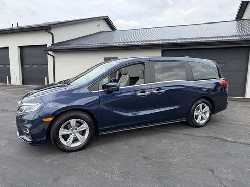 Used 2020 Honda Odyssey EX-L image 2