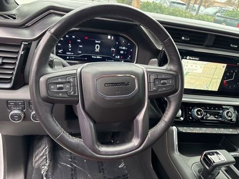 Used 2023 GMC Sierra 1500 Denali Ultimate image 18