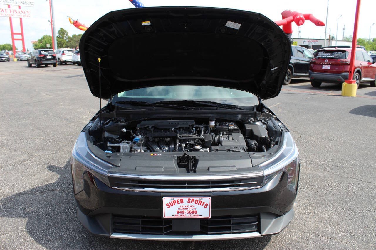 Used 2025 Kia K4 FWD image 8