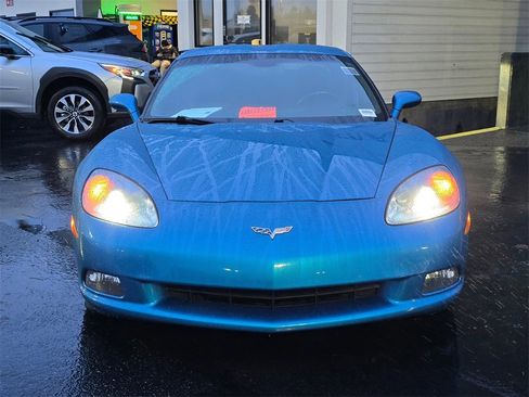 Used 2009 Chevrolet Corvette Coupe image 2