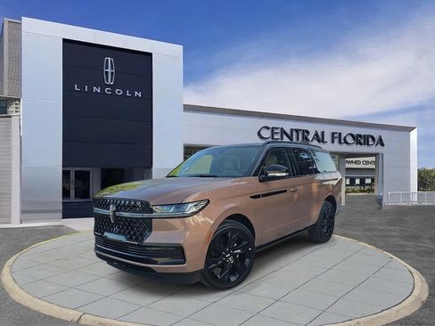 New 2026 Lincoln Navigator Black Label AWD/4WD image 31