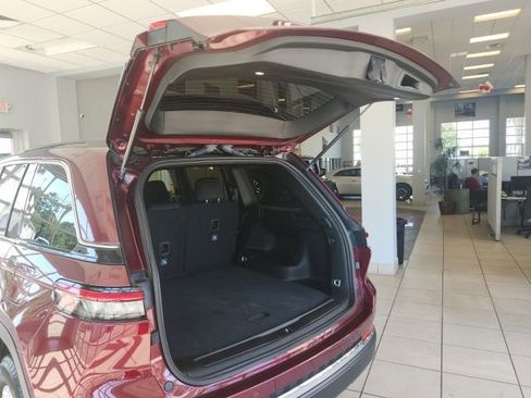 Certified 2024 Jeep Grand Cherokee Laredo X RWD image 49