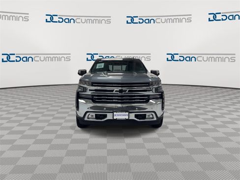 Used 2022 Chevrolet Silverado 1500 LTZ image 3