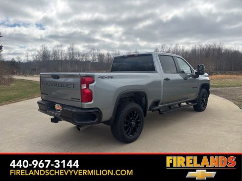 New 2026 Chevrolet Silverado 2500 Custom w/ Custom Value Package image 9