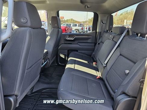 New 2026 GMC Sierra 1500 Elevation image 6