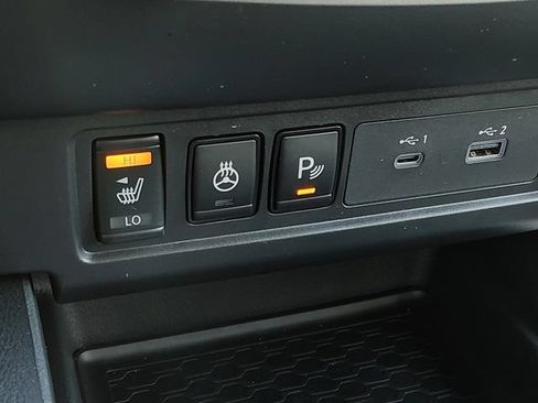 Certified 2026 Nissan Frontier SV w/ SV Convenience Package RWD image 21