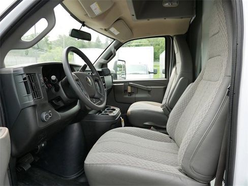 New 2025 Chevrolet Express 3500 w/ Power Convenience Package image 8