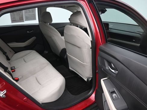 Used 2024 Honda Accord EX image 12