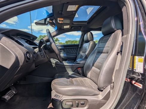 Used 2017 Ford Taurus SHO w/ Driver Assist Package AWD/4WD image 12