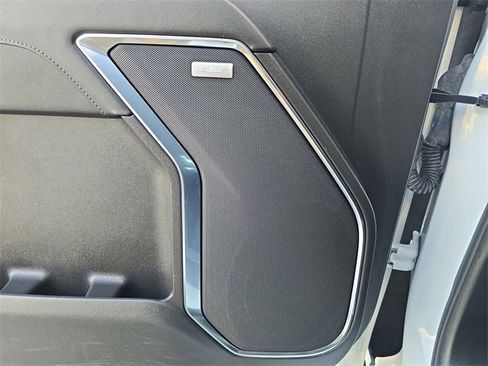 Certified 2024 GMC Sierra 1500 SLT w/ SLT Premium Plus Package image 17