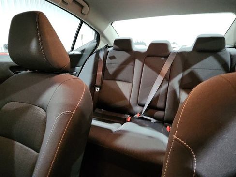 Used 2025 Nissan Altima 2.5 SV image 12