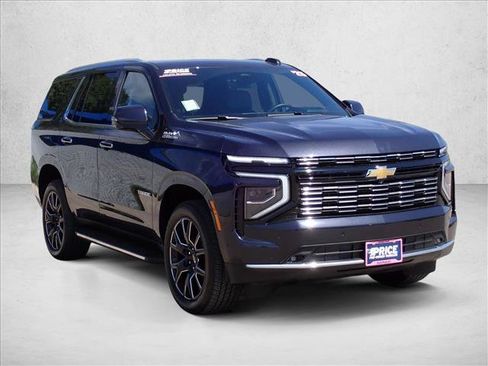 Used 2025 Chevrolet Tahoe High Country AWD/4WD image 5