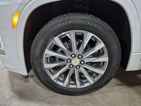 Certified 2023 Chevrolet Traverse Premier image 35